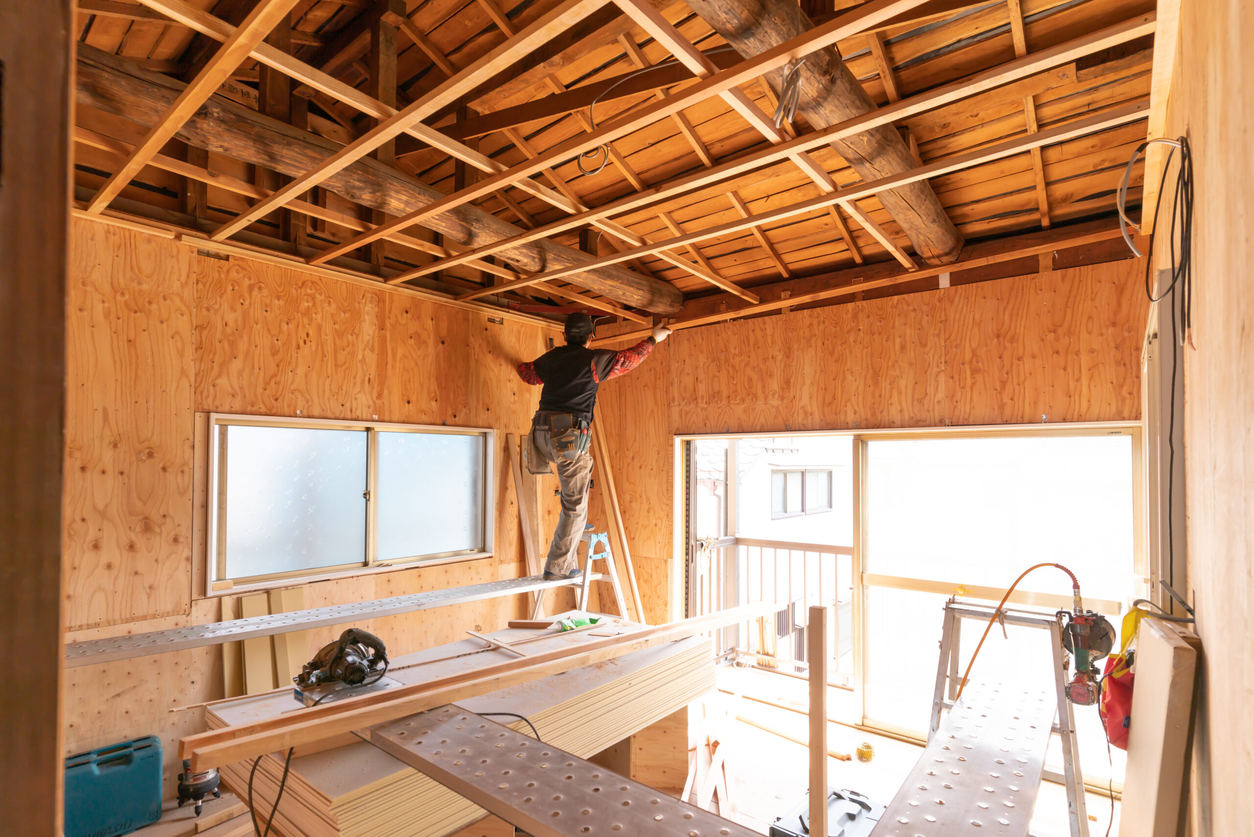 ー内装工事で実現する安心の耐震リフォーム｜住まいを守るポイントと注意点ー